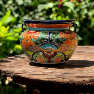 Talavera Mexican Pot - All hand made and painted in Mexico.  35 x 42cm